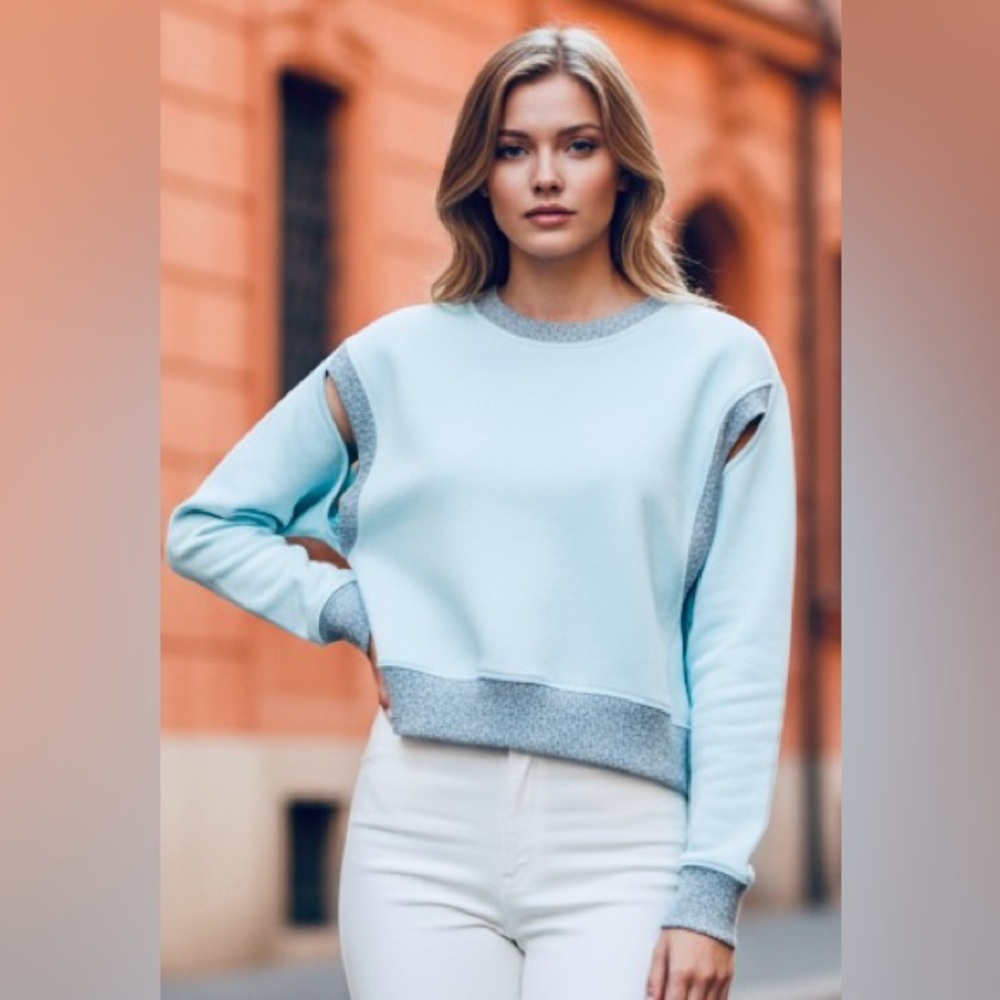 Euc Cedric Charlier Sz 10 âSky Blueâ Crew Neck Sweatshirt, Open Armpits/Bust 43â